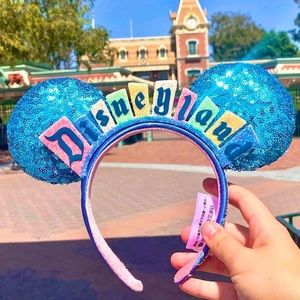 NWT Limited Addition 50th Anniversary Disneyland Mickey Ears